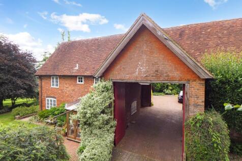 Nursling, Southampton 5 bed barn conversion for sale