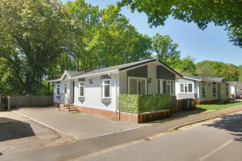 2 bedroom park home for sale