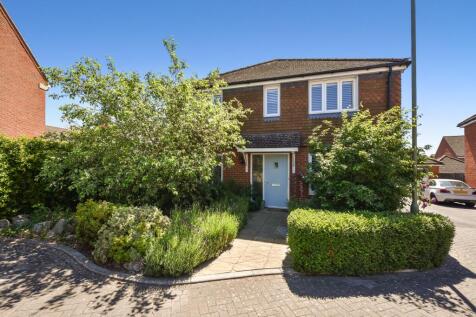 Romsey 4 bed detached house for sale