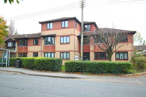 Portsmouth Road, Southampton 1 bed apartment for sale