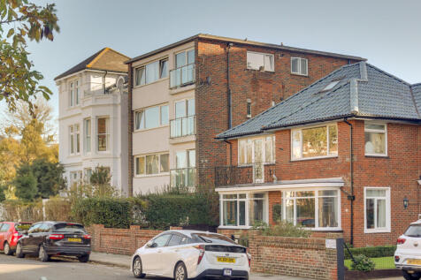 Eastern Villas Road, Southsea 2 bed apartment for sale