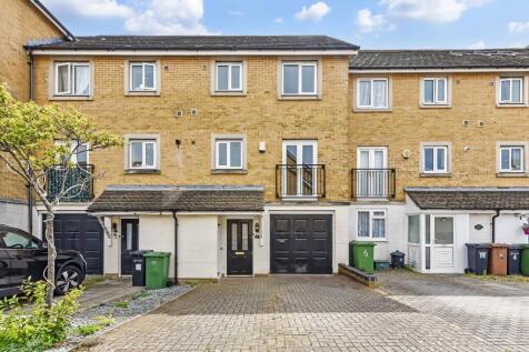 Centurion Gate, Southsea 4 bed townhouse for sale