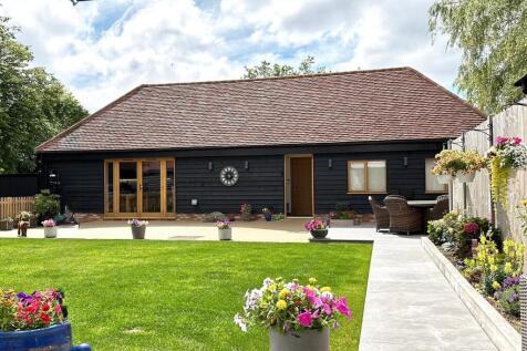Threshers Bush, Harlow, CM17 3 bed house for sale
