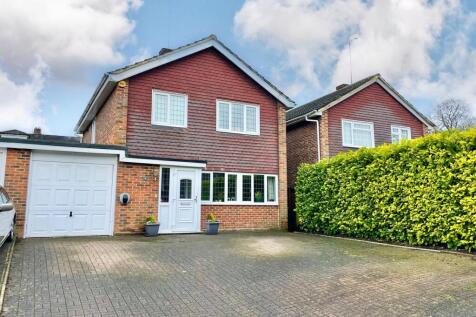 Brook Road, Sawbridgeworth, CM21 3 bed detached house for sale