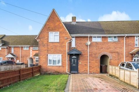 King George Road, Andover, SP10 3DQ 3 bed terraced house for sale