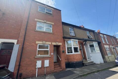 Chaucer Street, Poets Corner... 5 bed terraced house for sale
