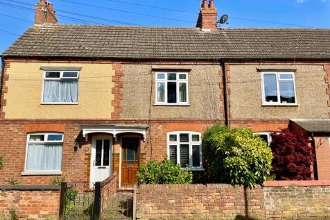 Northampton Road, Brixworth... 2 bed terraced house for sale