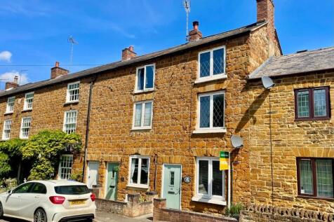 Kennel Terrace, Brixworth... 2 bed cottage for sale