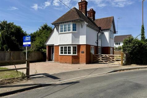 Kings Road, Southminster 4 bed detached house for sale