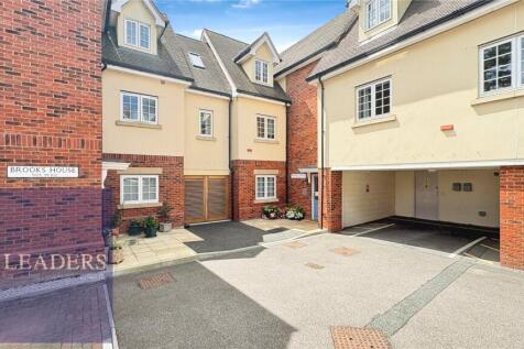 Dame Mary Walk, Halstead, Essex 2 bed apartment for sale