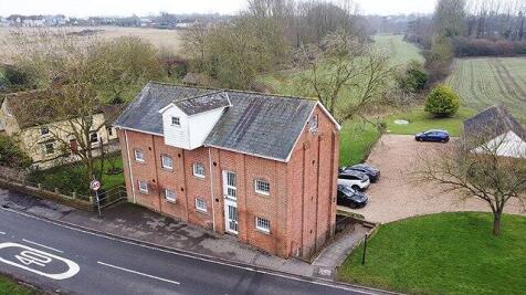 Detached house for sale