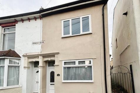 Ernest Road, Portsmouth, Hampshire 2 bed end of terrace house for sale