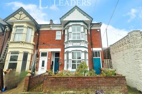 Wadham Road, Portsmouth, Hampshire 3 bed end of terrace house for sale