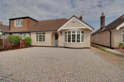 3 bedroom semi-detached bungalow for sale