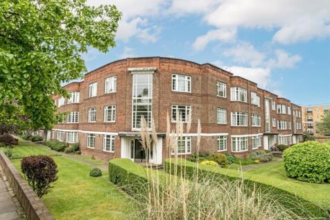Argyle Road, London W13 3 bed flat for sale
