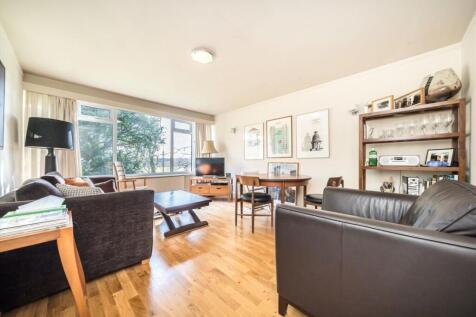 Church Road, London W7 2 bed flat for sale