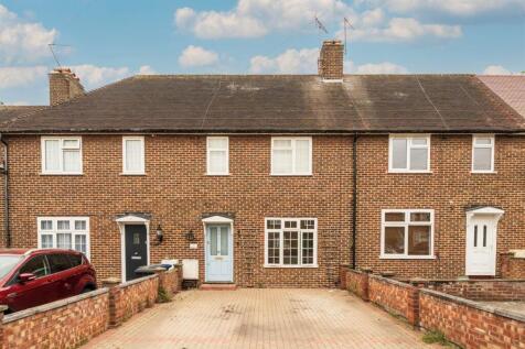 Greatdown Road, London W7 3 bed house for sale