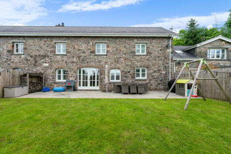 Croffta Lane, Groesfaen, Pontyclun 4 bed barn conversion for sale