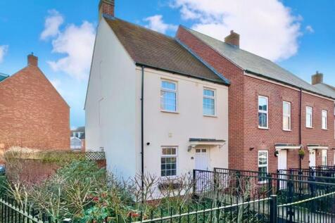 3 bedroom end of terrace house for sale