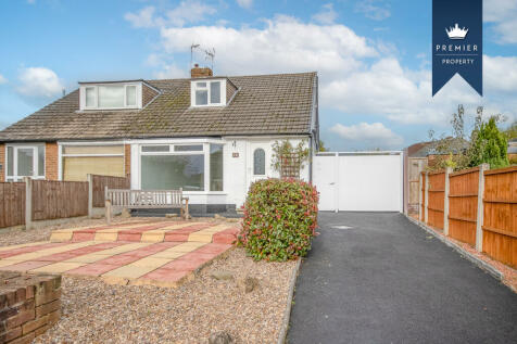 2 bedroom semi-detached house for sale