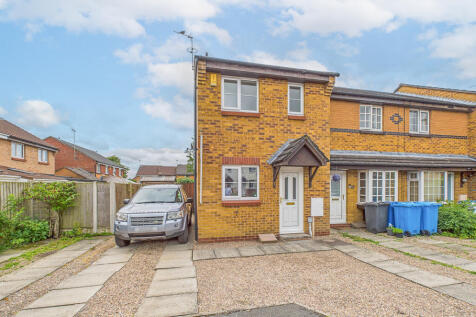 2 bedroom semi-detached house for sale