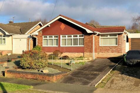 BEAUFORT AVENUE, FAREHAM 3 bed detached bungalow for sale