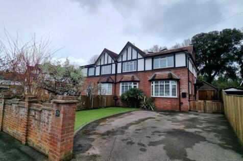 5 bedroom semi-detached house for sale