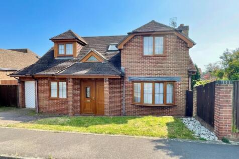 THE THICKET, DOWN END 3 bed detached house for sale
