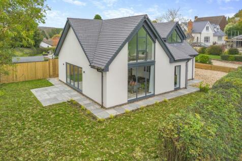 Chapel Lane, Pwllmeyric, Chepstow 4 bed detached house for sale