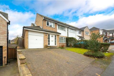 Field View Rise, Bricket Wood, St.... 4 bed semi