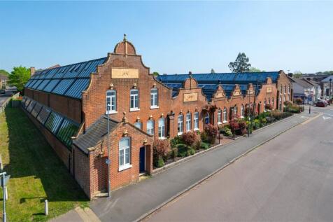 Sutton Road, St. Albans, Hertfordshire 1 bed flat for sale