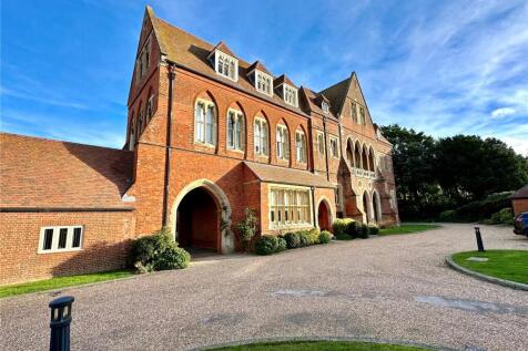 Darley Road, Meads, Eastbourne, BN20 2 bed apartment for sale