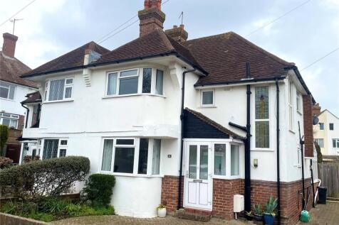 Lawns Avenue, Old Town, Eastbourne... 3 bed semi