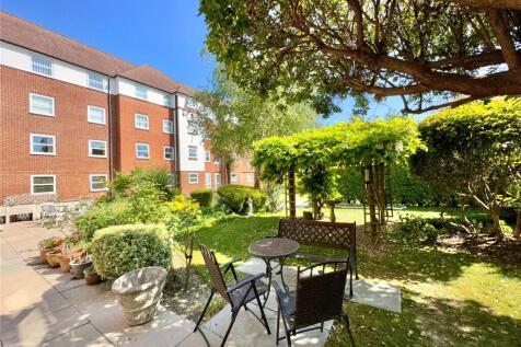Granville Road, Eastbourne, East... 2 bed apartment for sale