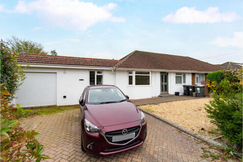 3 bedroom semi-detached bungalow for sale