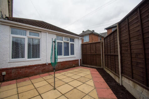 Draycott Road, Bournemouth, Dorset 2 bed semi