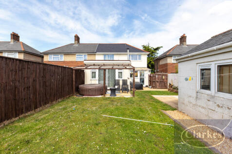 South Kinson Drive, Bournemouth 4 bed semi