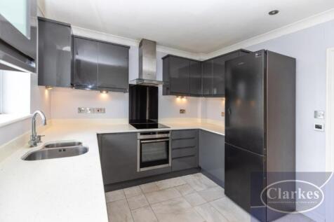 Feversham Avenue, Bournemouth 2 bed maisonette for sale