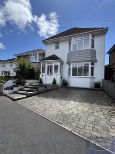 King Edward Avenue, Bournemouth 4 bed detached house for sale