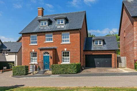 5 bedroom detached house for sale