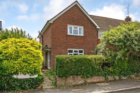 2 bedroom semi-detached house for sale