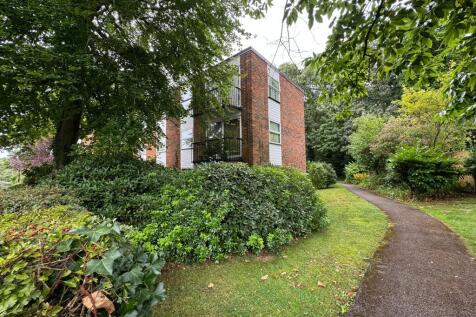 2 bedroom ground floor flat for sale