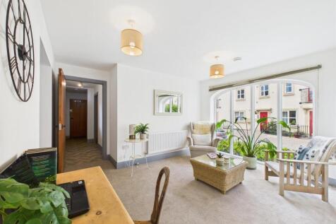 Chapel Mews, Chippenham SN15 1 bed apartment for sale