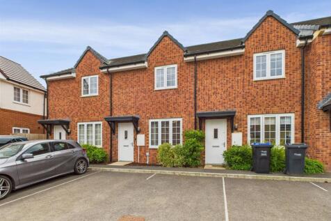 Wheatfield Avenue, Chippenham SN14 2 bed terraced house for sale