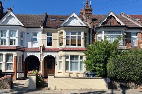 Woodside Lane, Woodside Park, N12 1 bed flat for sale