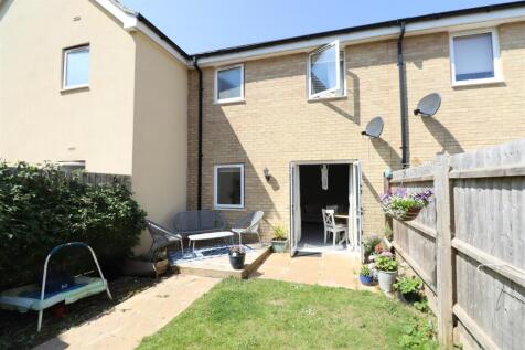 Abigar Close, Whitehouse, Milton Keynes 3 bed terraced house for sale