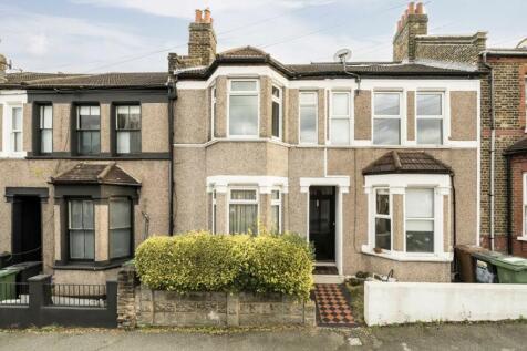 Neuchatel Road, London SE6 2 bed terraced house for sale