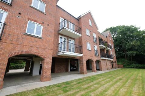2 bedroom town house for sale