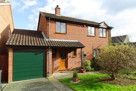 MAYBUSH WALK, OLNEY 3 bed detached house for sale