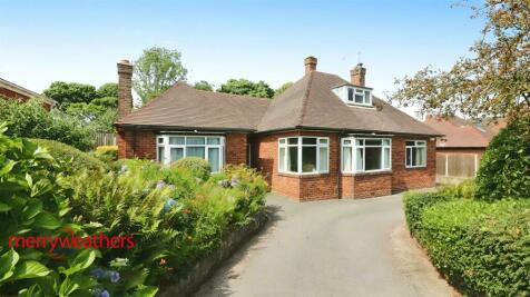 4 bedroom detached bungalow for sale